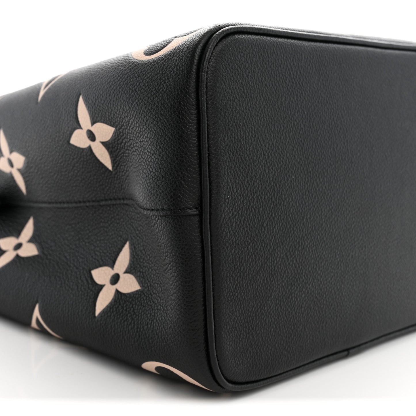 Empreinte Monogram Giant Neonoe MM Black Beige