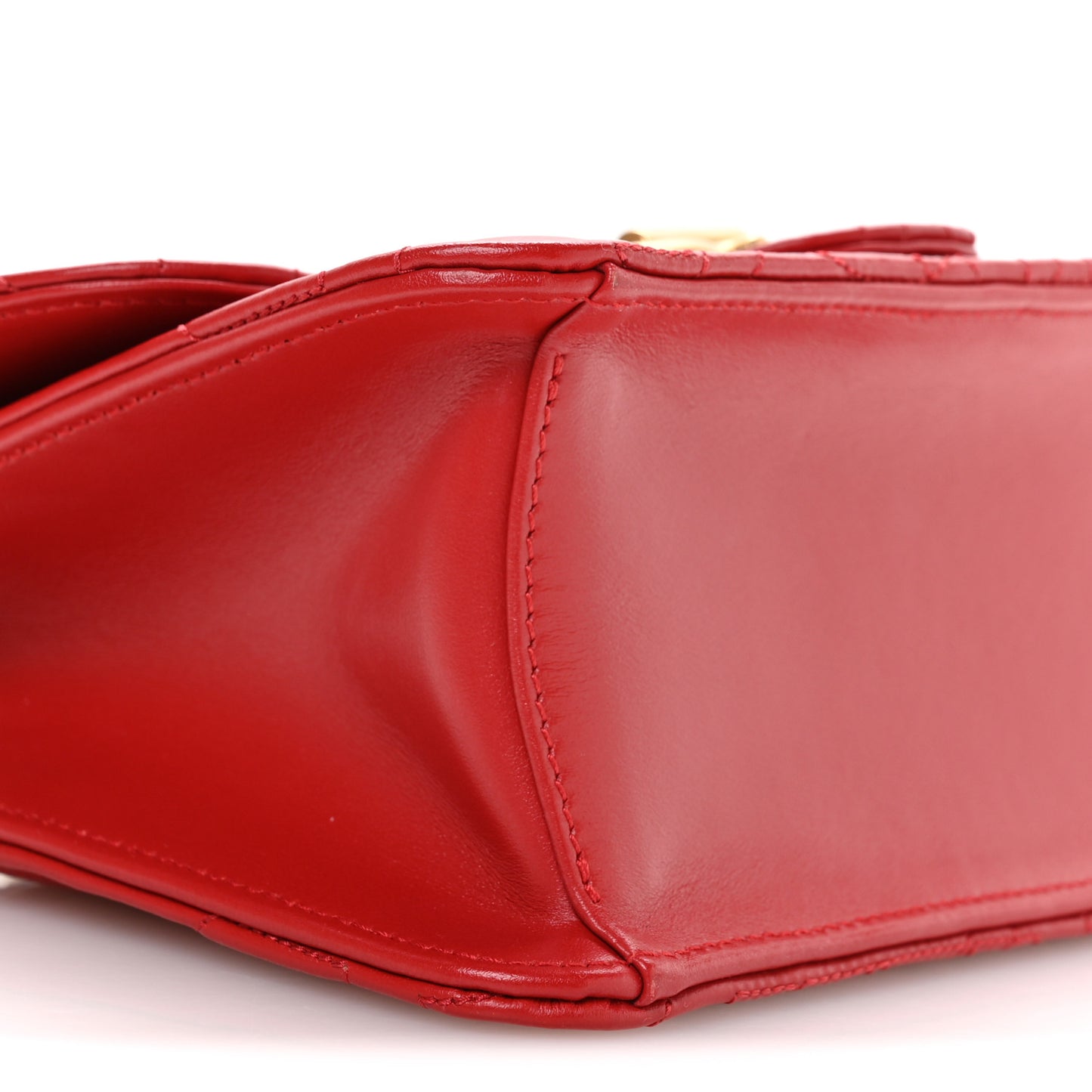Calfskin Quilted Gancini Flap Bag Lipstick