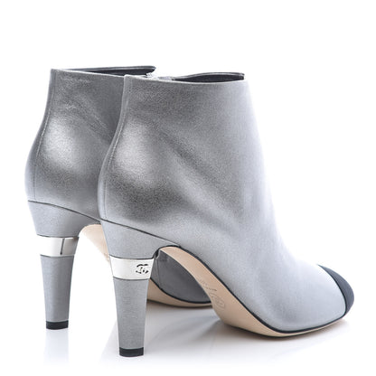 Chanel Lambskin Grosgrain Cap Toe CC Short Ankle Boots 39.5 Silver Black 4 of 9
