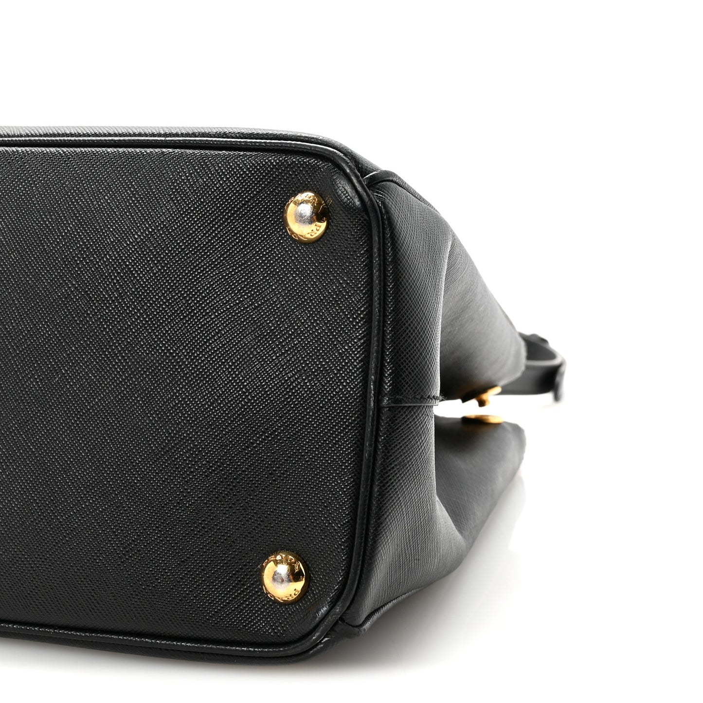 Saffiano Medium Galleria Double Zip Tote Black