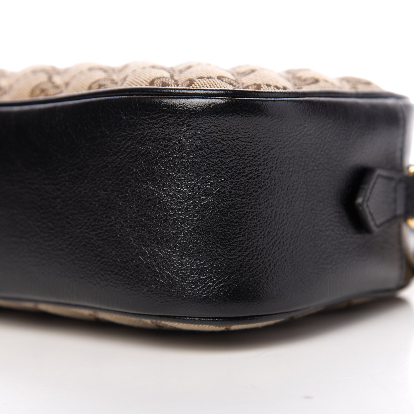 Monogram Matelasse Diagonal Small GG Marmont Chain Shoulder Bag Beige Black