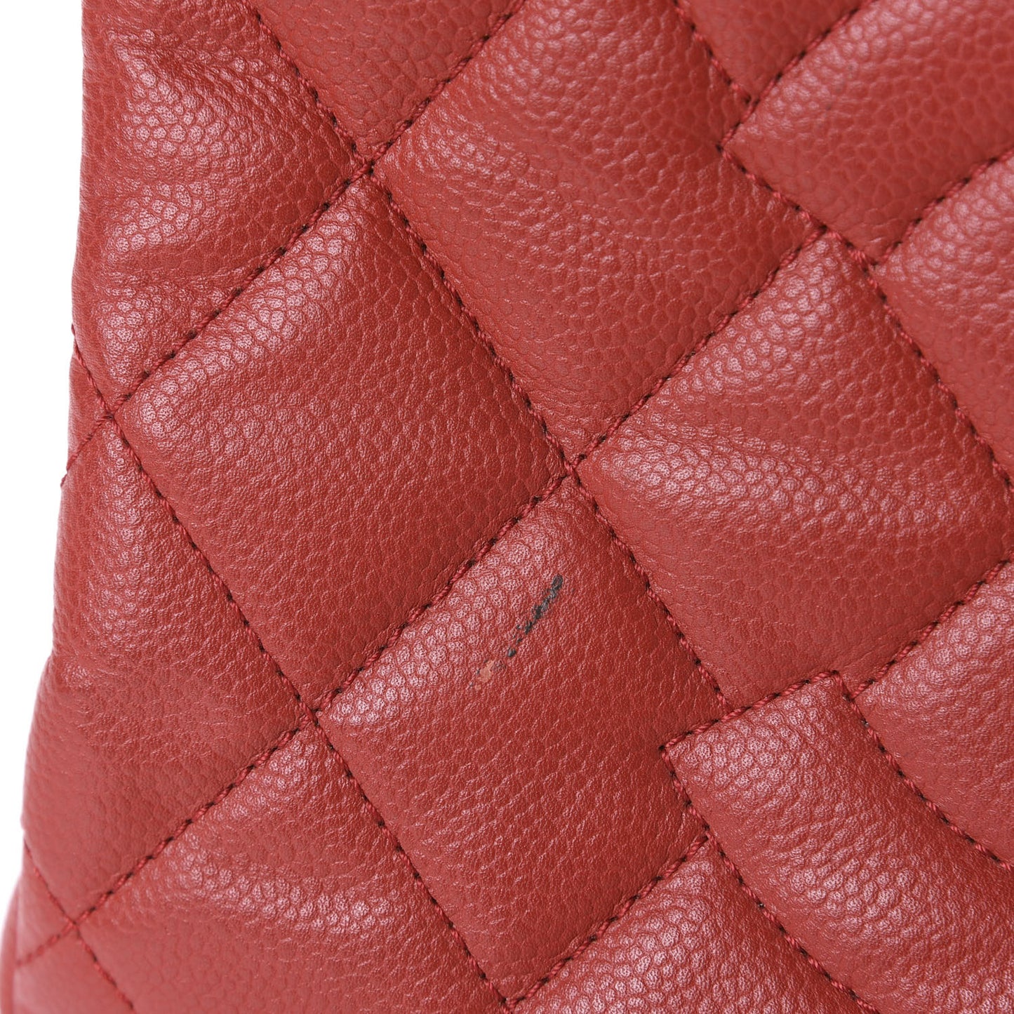 Caviar Quilted Timeless CC Shopping Tote Red