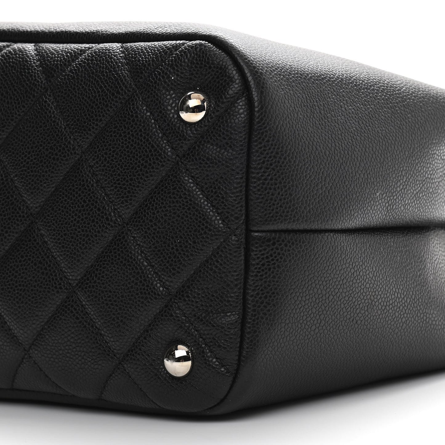 Caviar Timeless CC Soft Tote Black