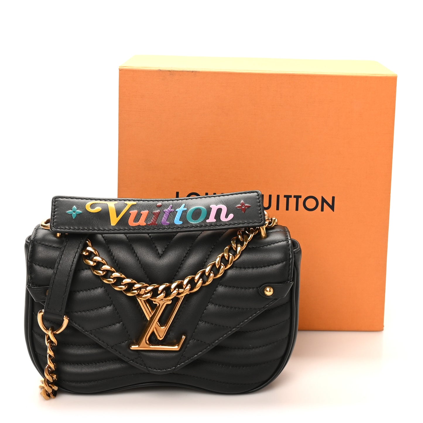 Calfskin New Wave Chain PM Black