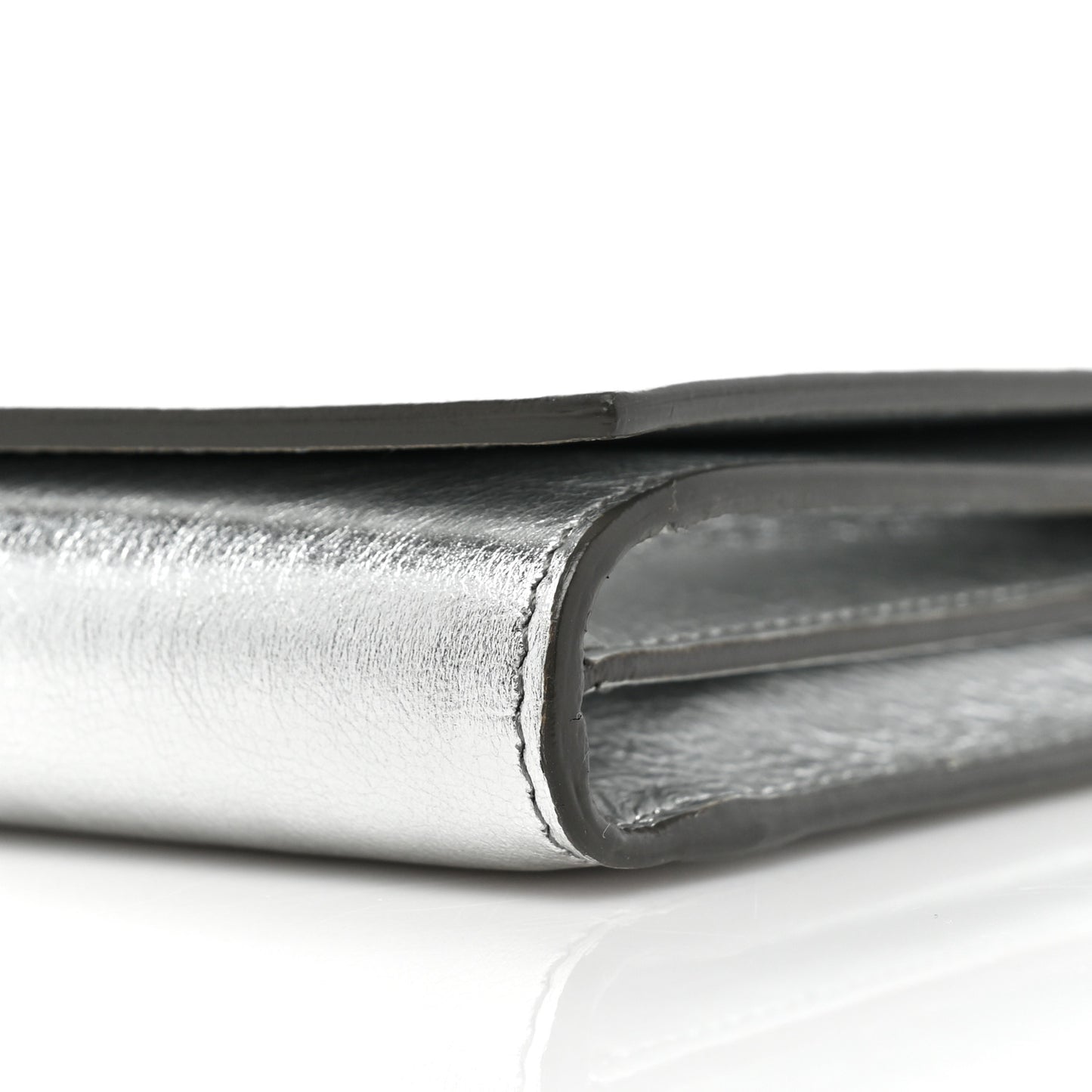 Metallic Crinkled Calfskin Belle de Jour Chain Clutch Silver