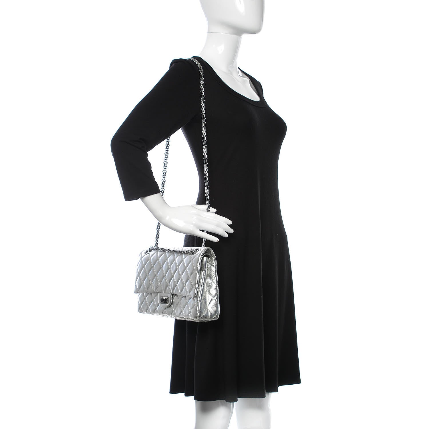 Chanel Metallic Aged Calfskin Quilted 2.55 Reissue 226 Flap Silver 2 of 11