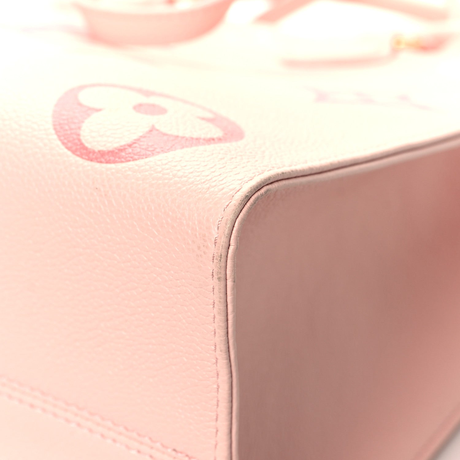Louis Vuitton Empreinte Monogram Giant Onthego MM Degrade Rose 9 of 11