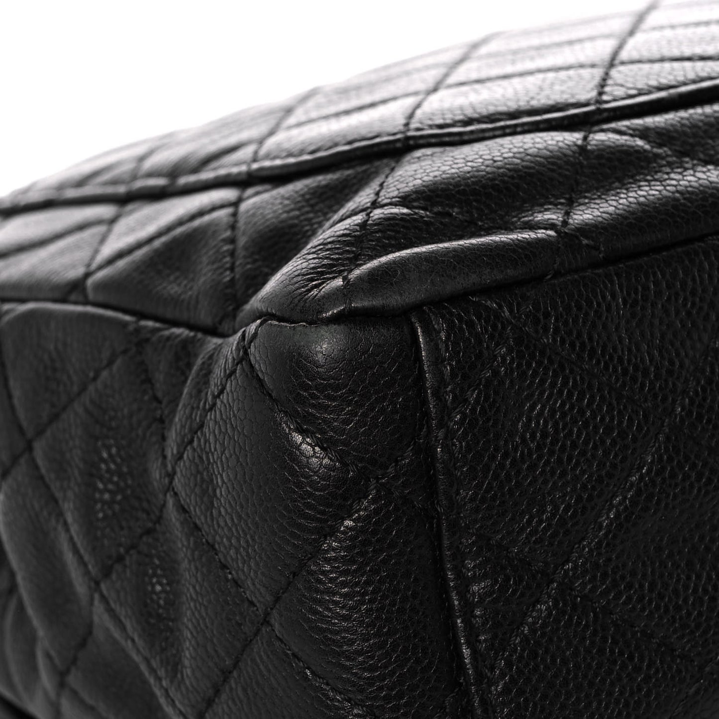 Washed Caviar Quilted Maxi Single Flap Black