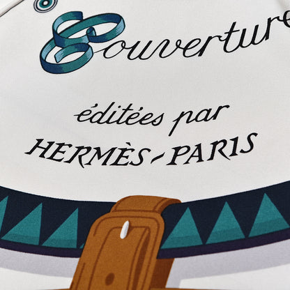 Hermes Silk Couvertures Et Tenue Giant Pointe Triangle Scarf Blanc Rouge Vert 4 of 7