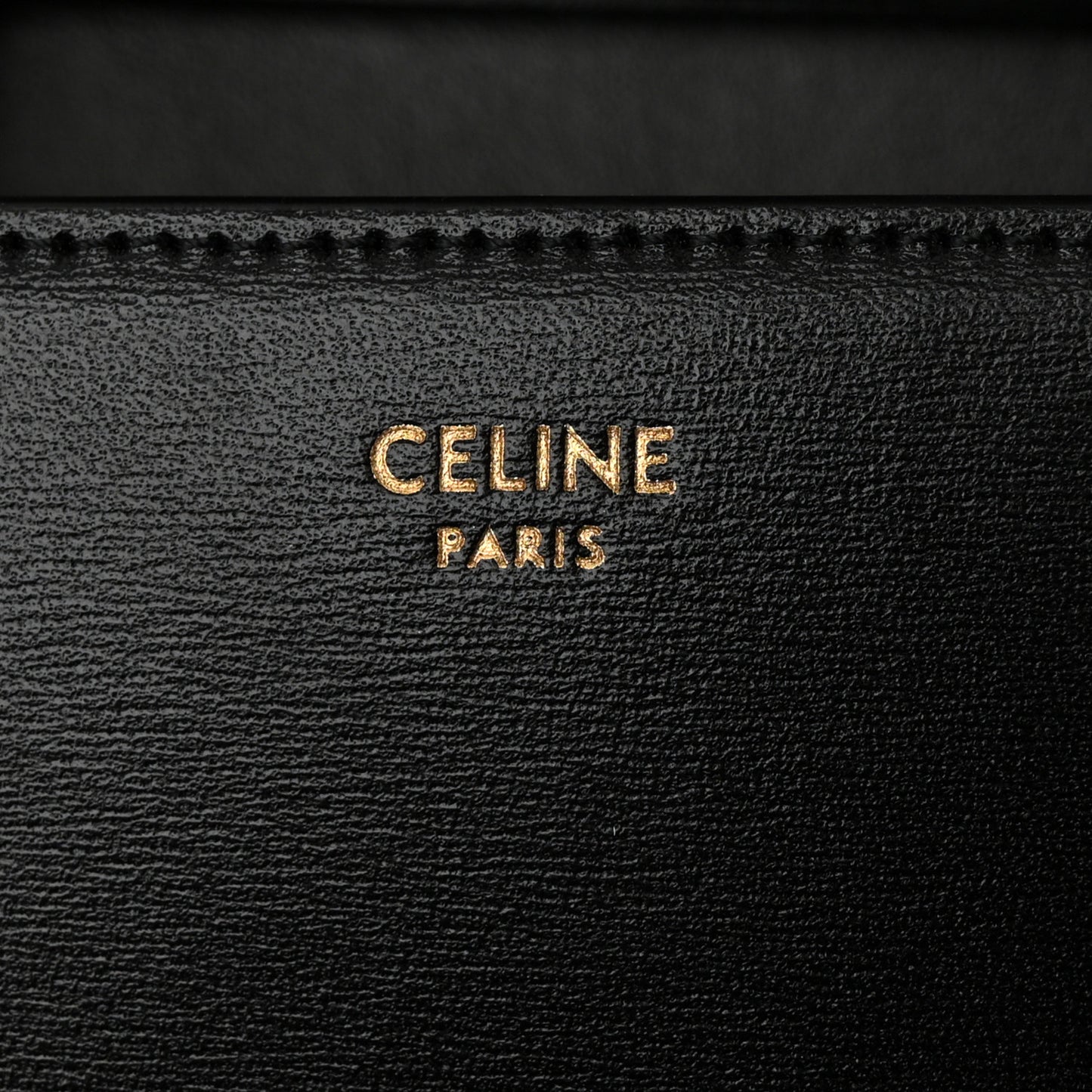Shiny Calfskin Triomphe Margo Wallet on Chain Black