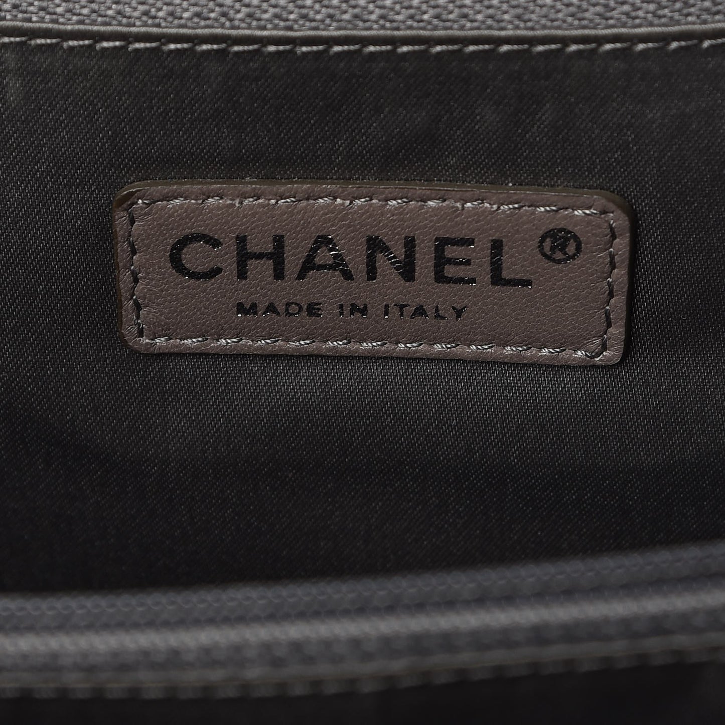 Glazed Caviar Pocket In The City Tote Black