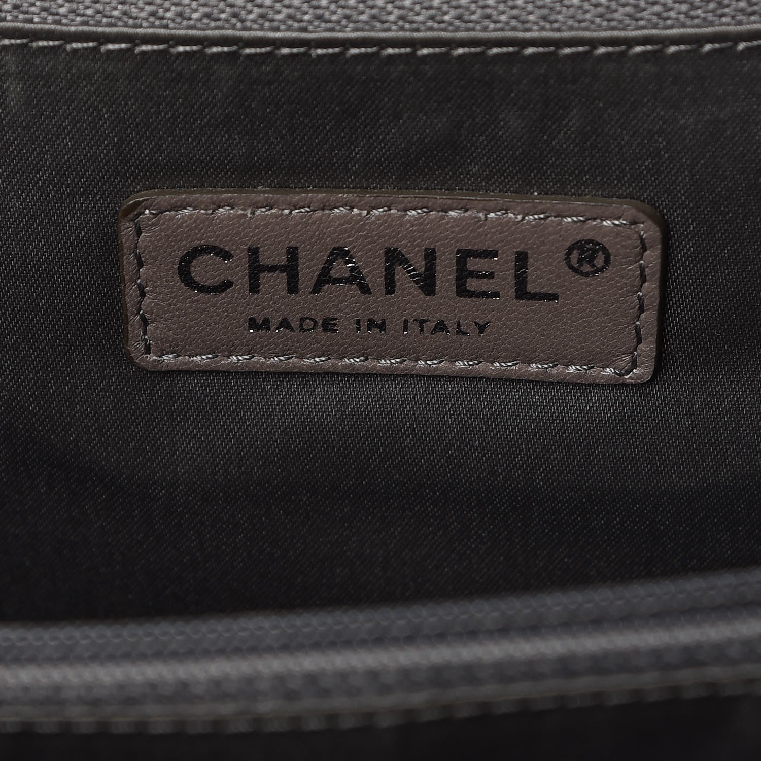 Chanel Glazed Caviar Pocket In The City Tote Black 7 of 8