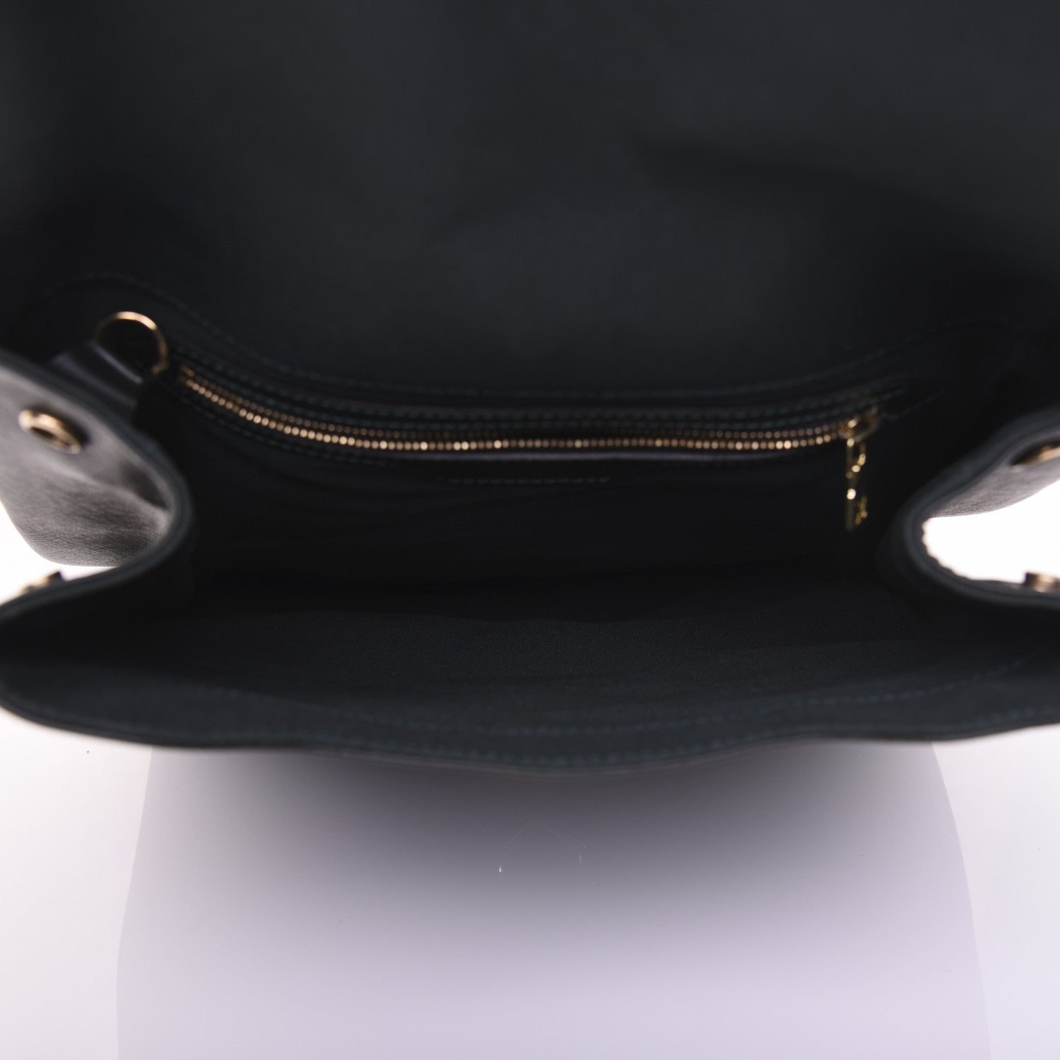 Louis Vuitton Taiga Cassiar Backpack Epicea 4 of 23