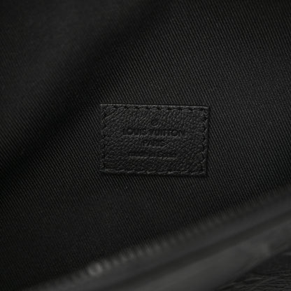 Louis Vuitton Calfskin Monogram Shadow Discovery Bumbag Black 6 of 9