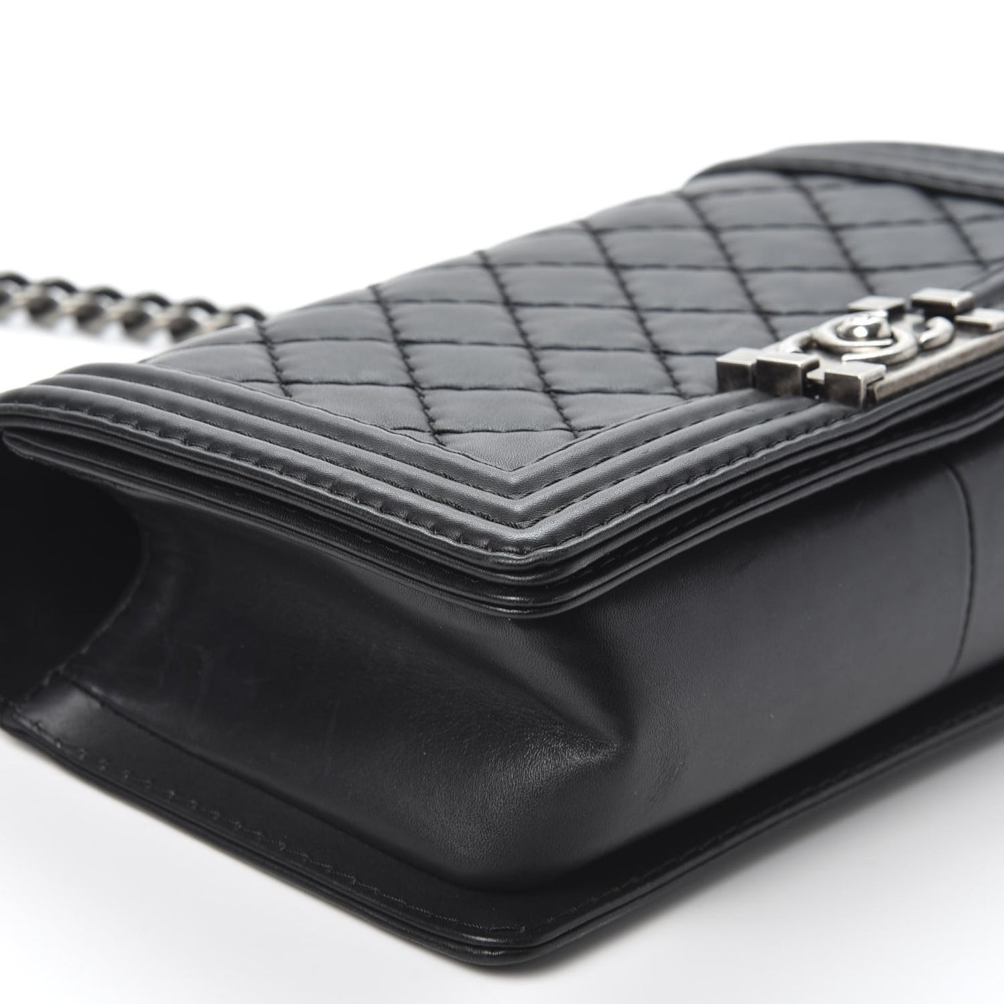 Lambskin Stitched Medium Boy Flap Black