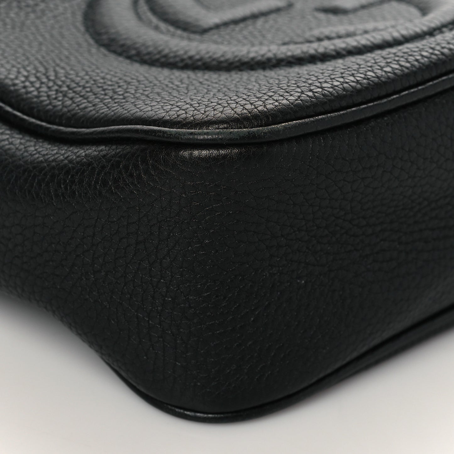 Pebbled Calfskin Small Soho Disco Bag Black