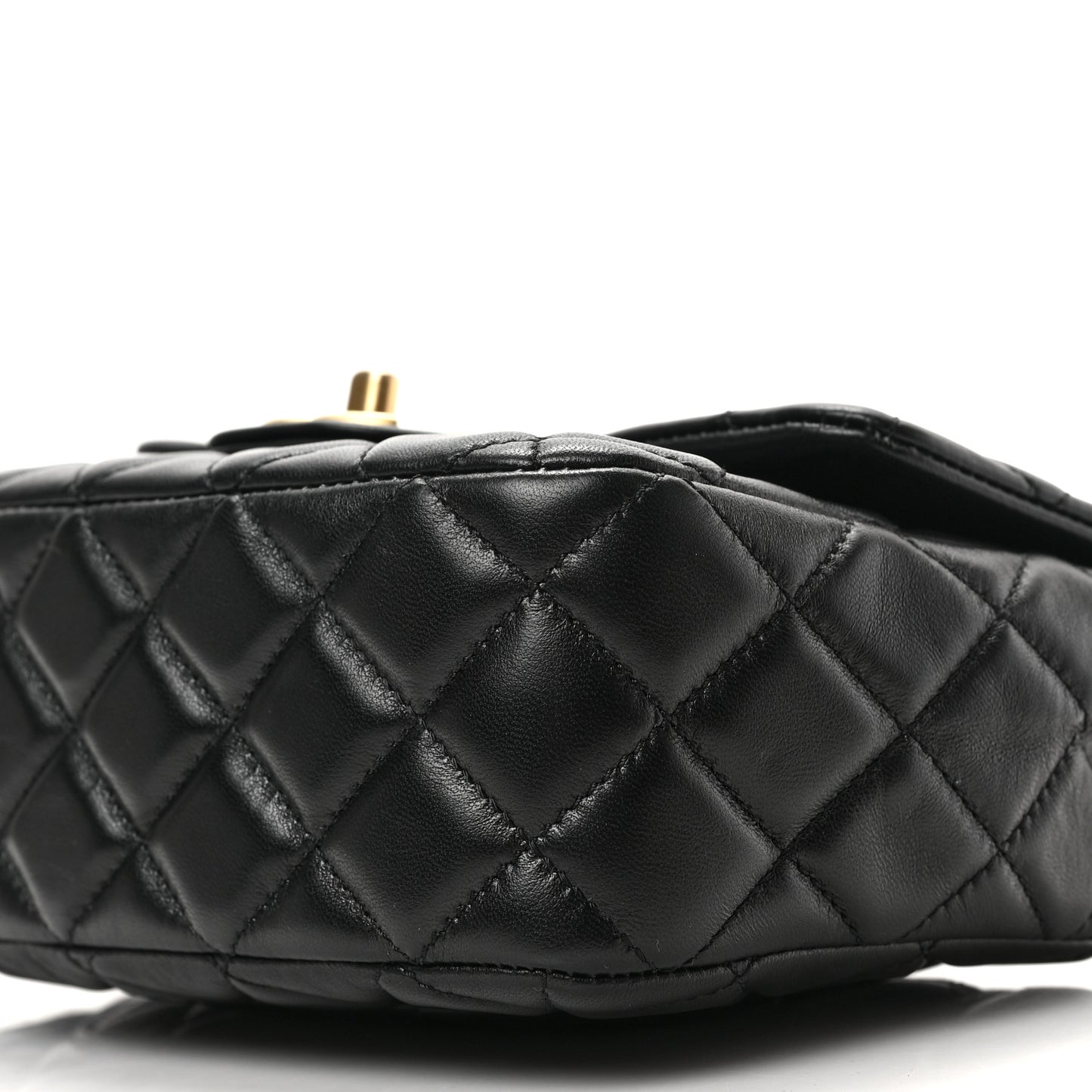 Lambskin Enamel Quilted Small Coco Hearts Flap Black