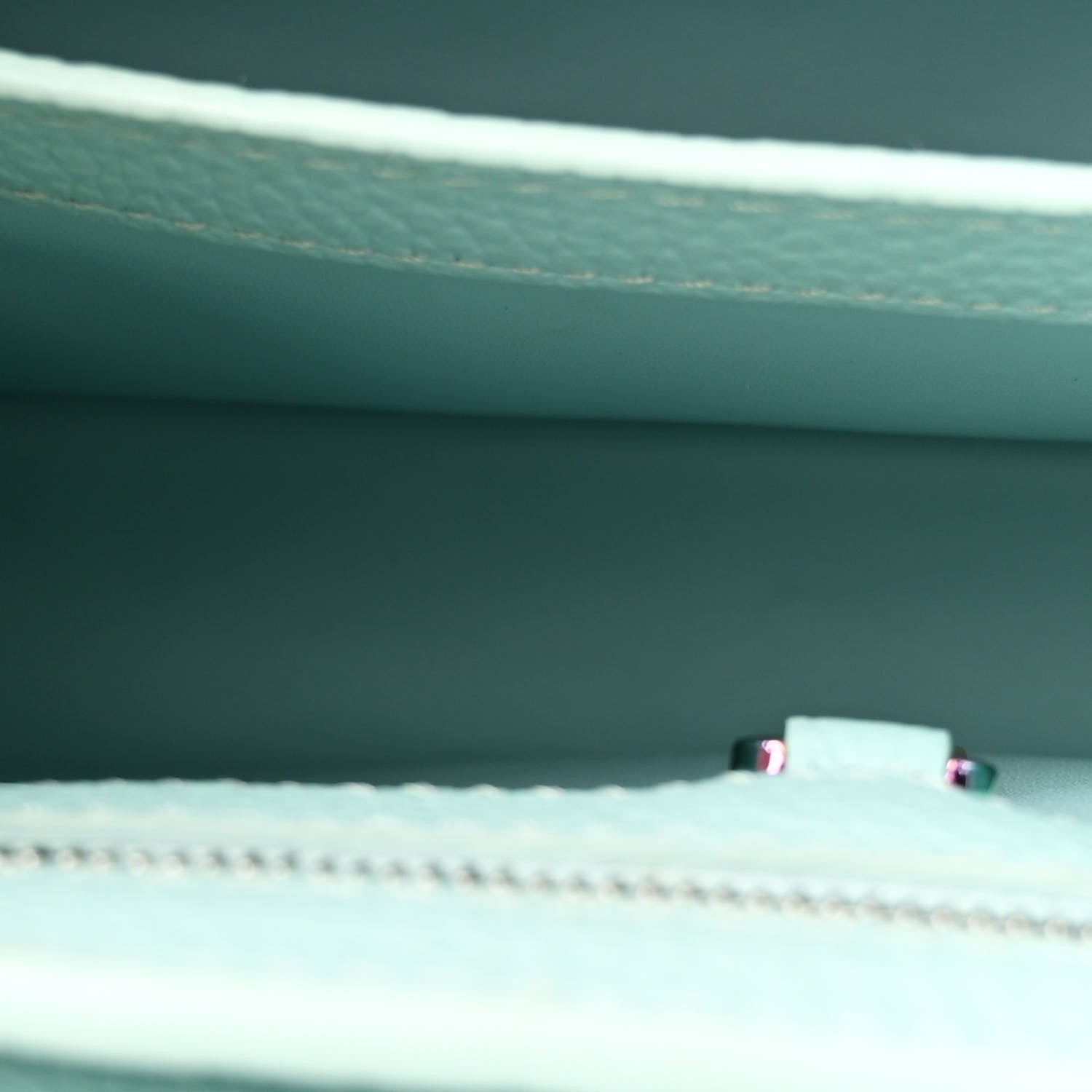 Louis Vuitton Taurillon Capucines BB Iridescent Topaz 6 of 11