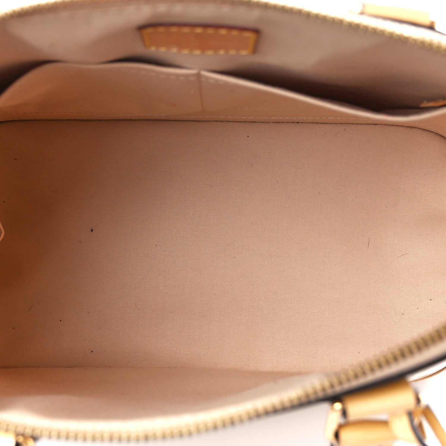 Louis Vuitton Vernis Alma PM Blanc Corail 5 of 13