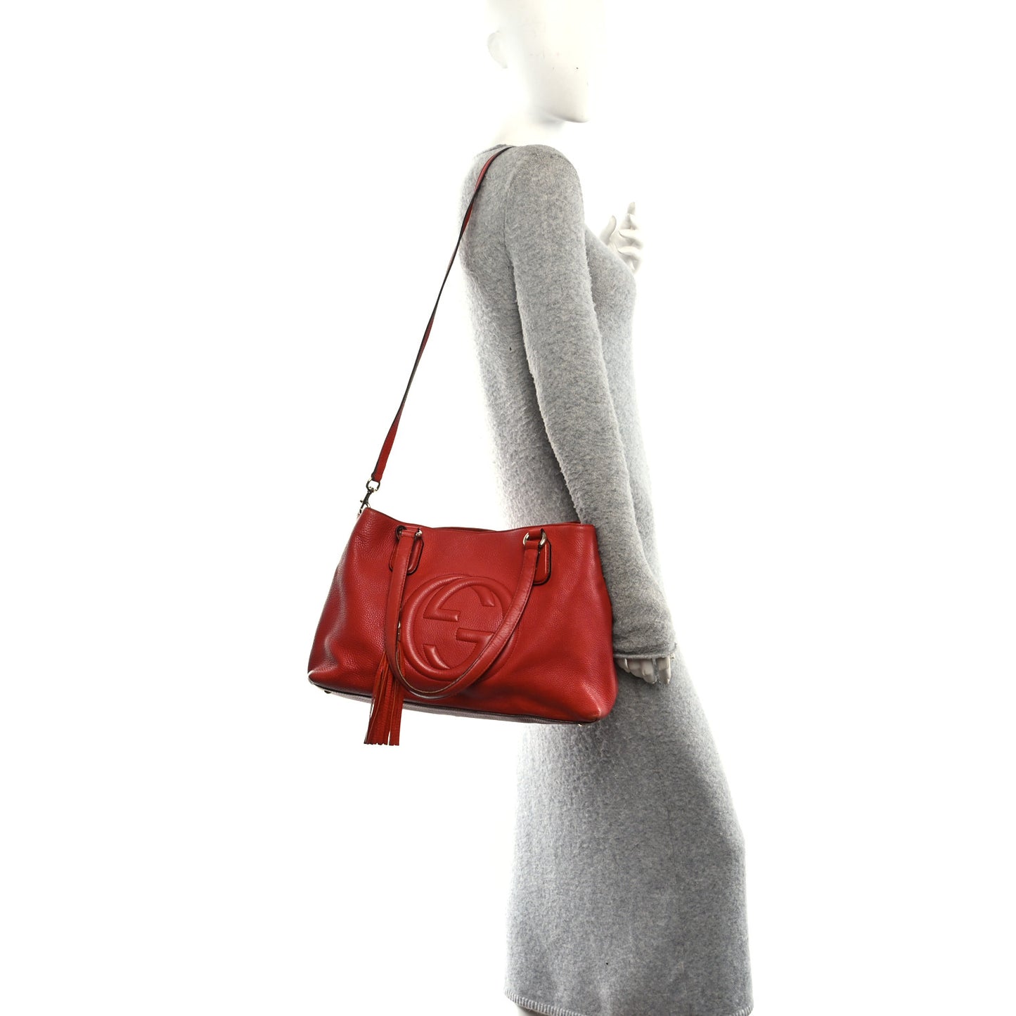Pebbled Calfskin Medium Soho Chain Shoulder Bag Tabasco Red