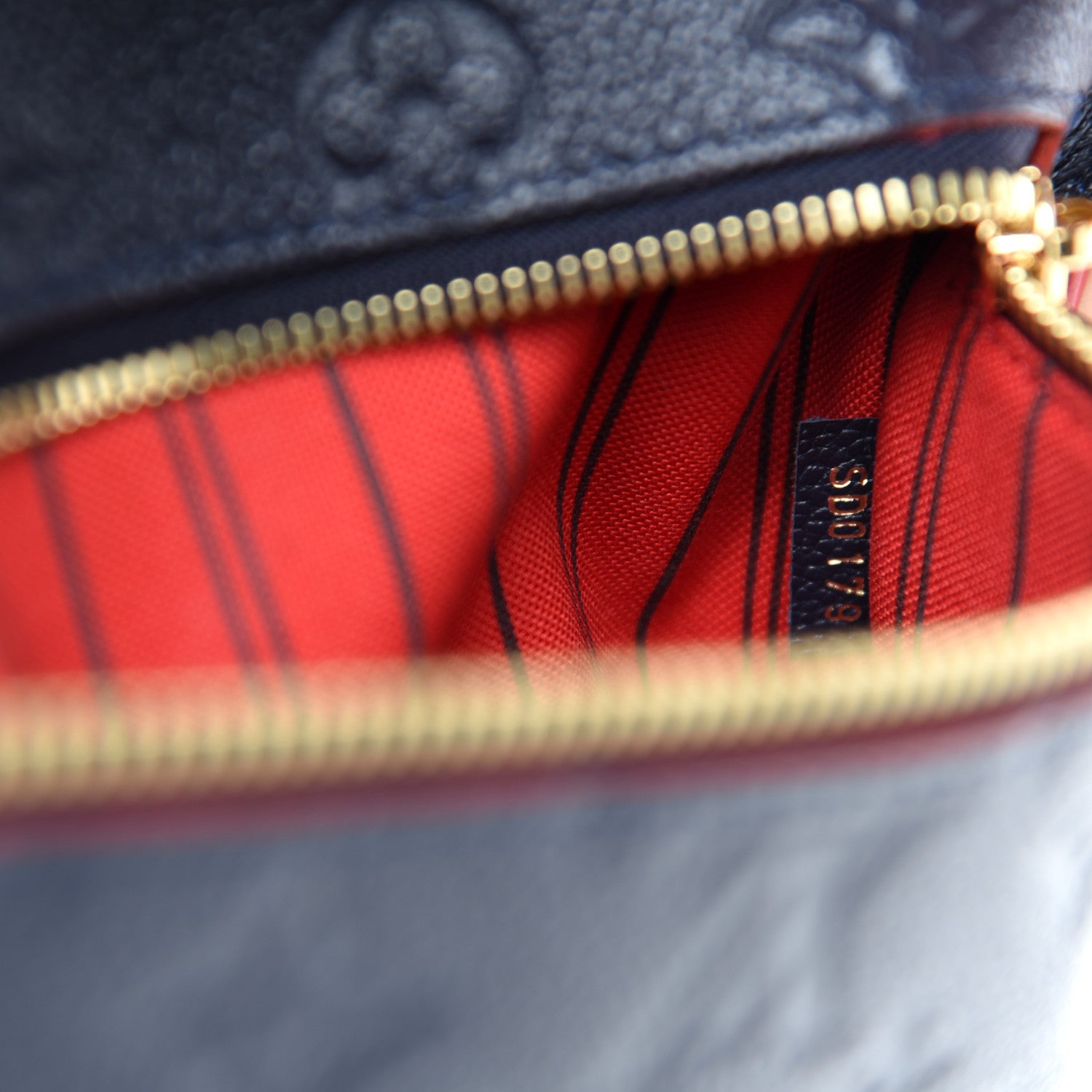 Louis Vuitton Empreinte Pochette Metis Marine Rouge 10 of 11