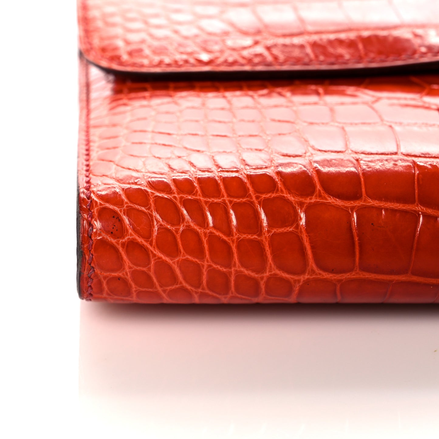Shiny Alligator Constance Long Wallet Sanguine