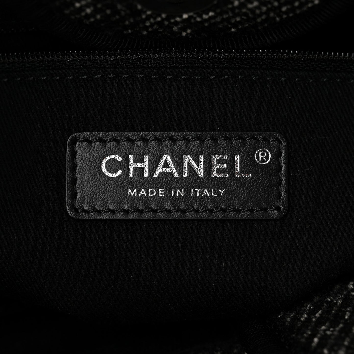 Mixed Fibers Calfskin Medium Deauville Tote Black