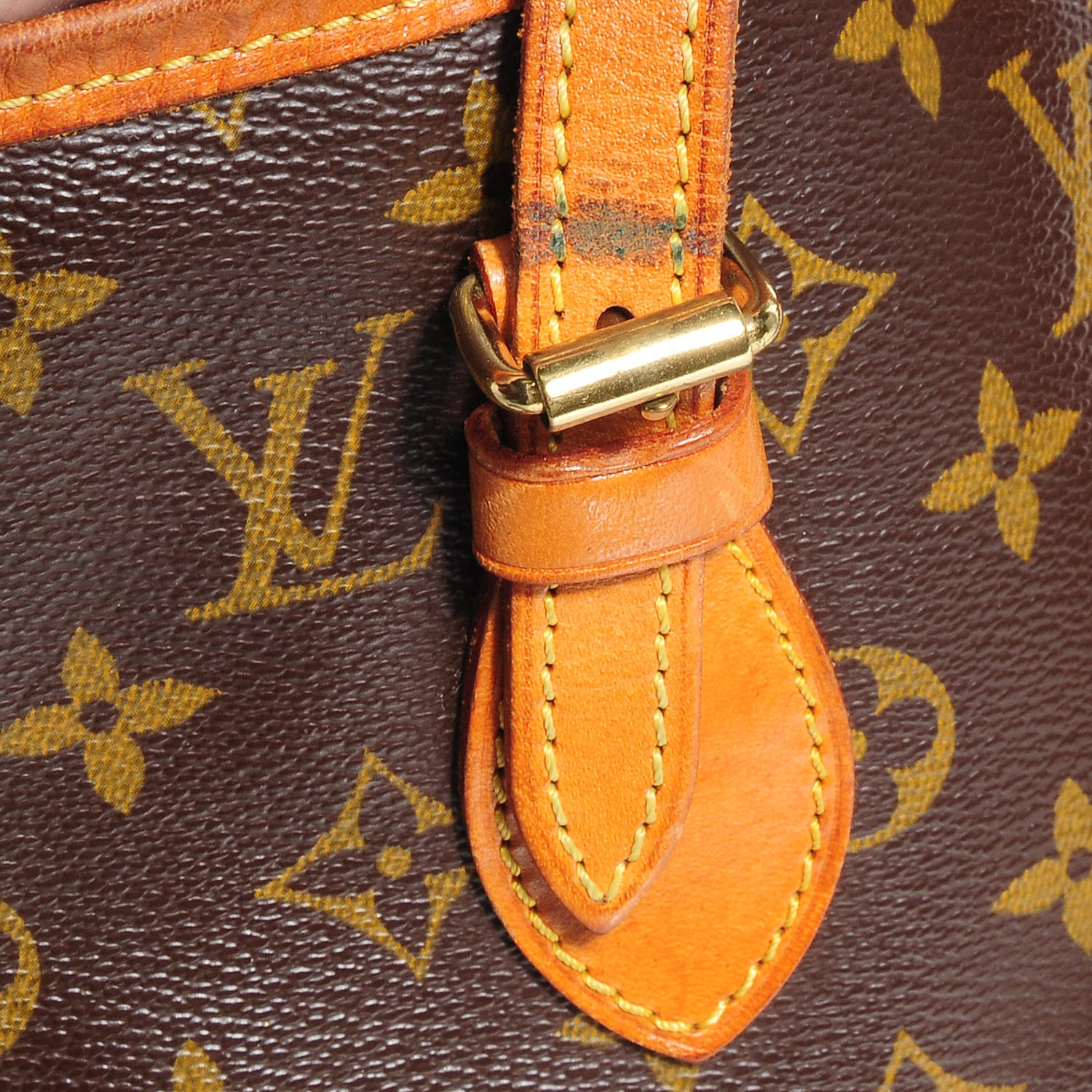 Louis Vuitton Monogram Petit Bucket 23 8 of 8