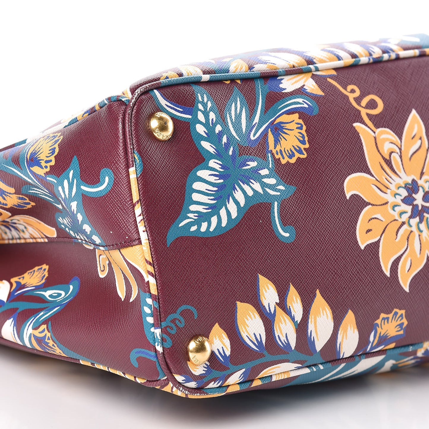 Saffiano Print Medium Galleria Double Zip Tote Amaranto