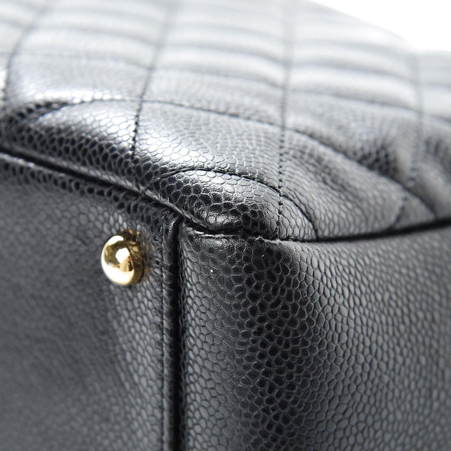Caviar Quilted Petit Timeless Tote PTT Black
