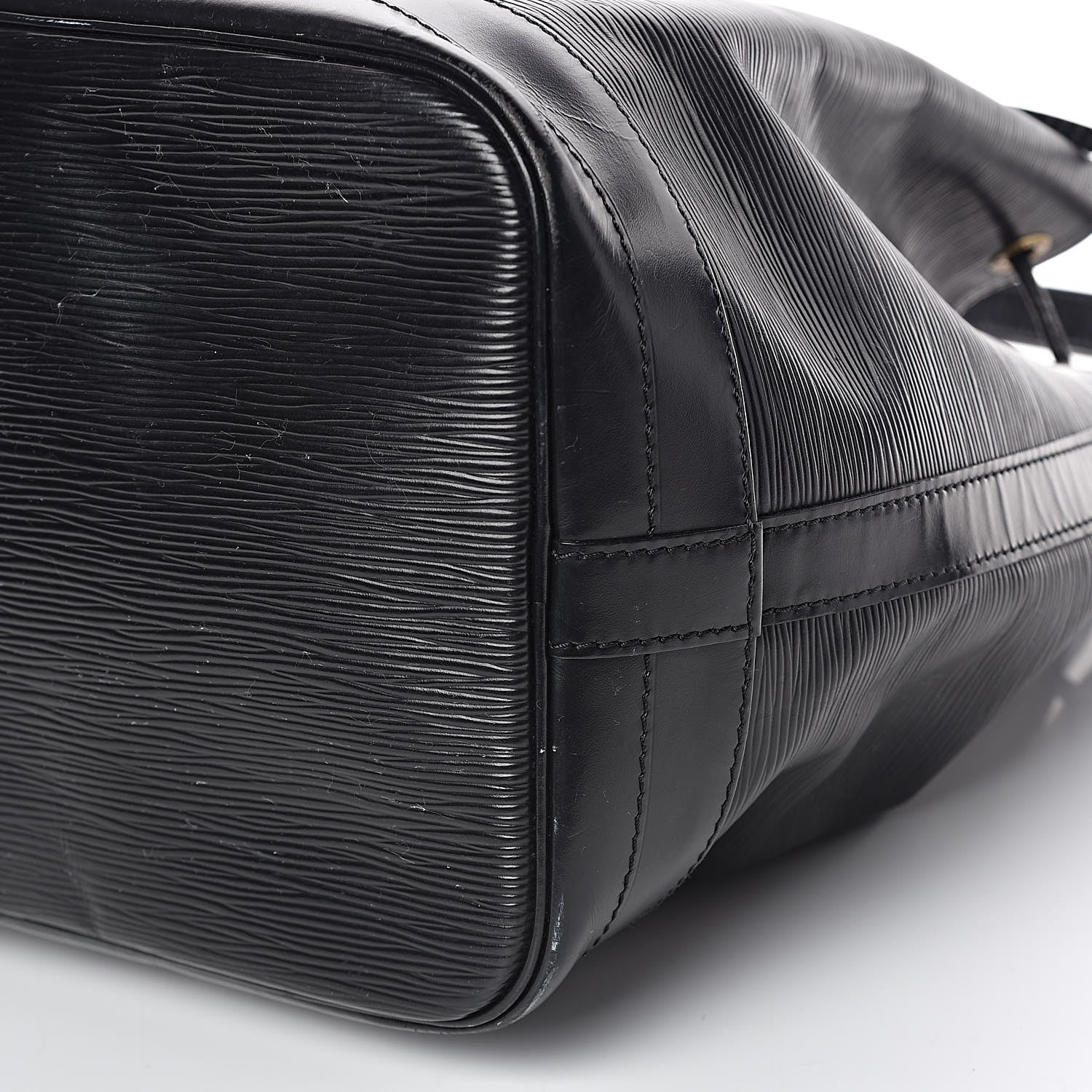 Louis Vuitton Epi Noe Black 6 of 12