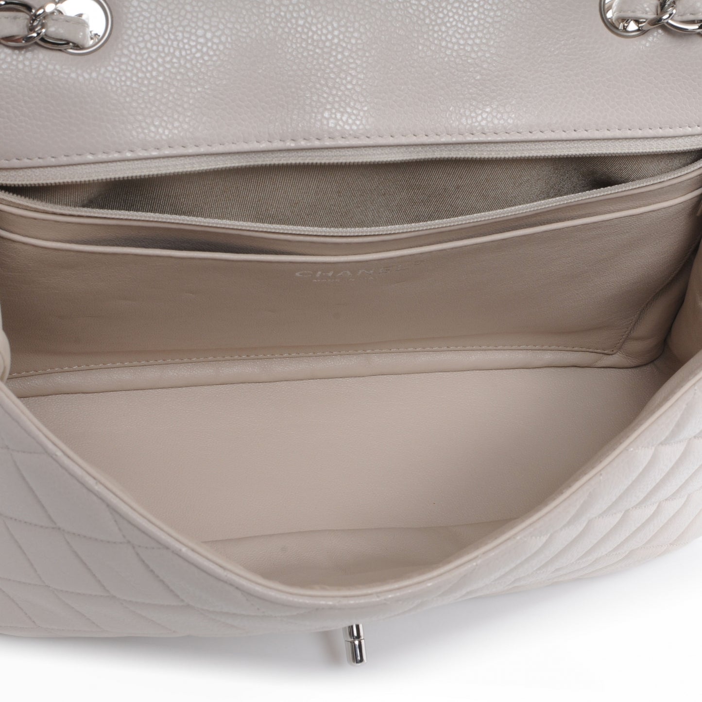 Caviar Jumbo Single Flap Ecru