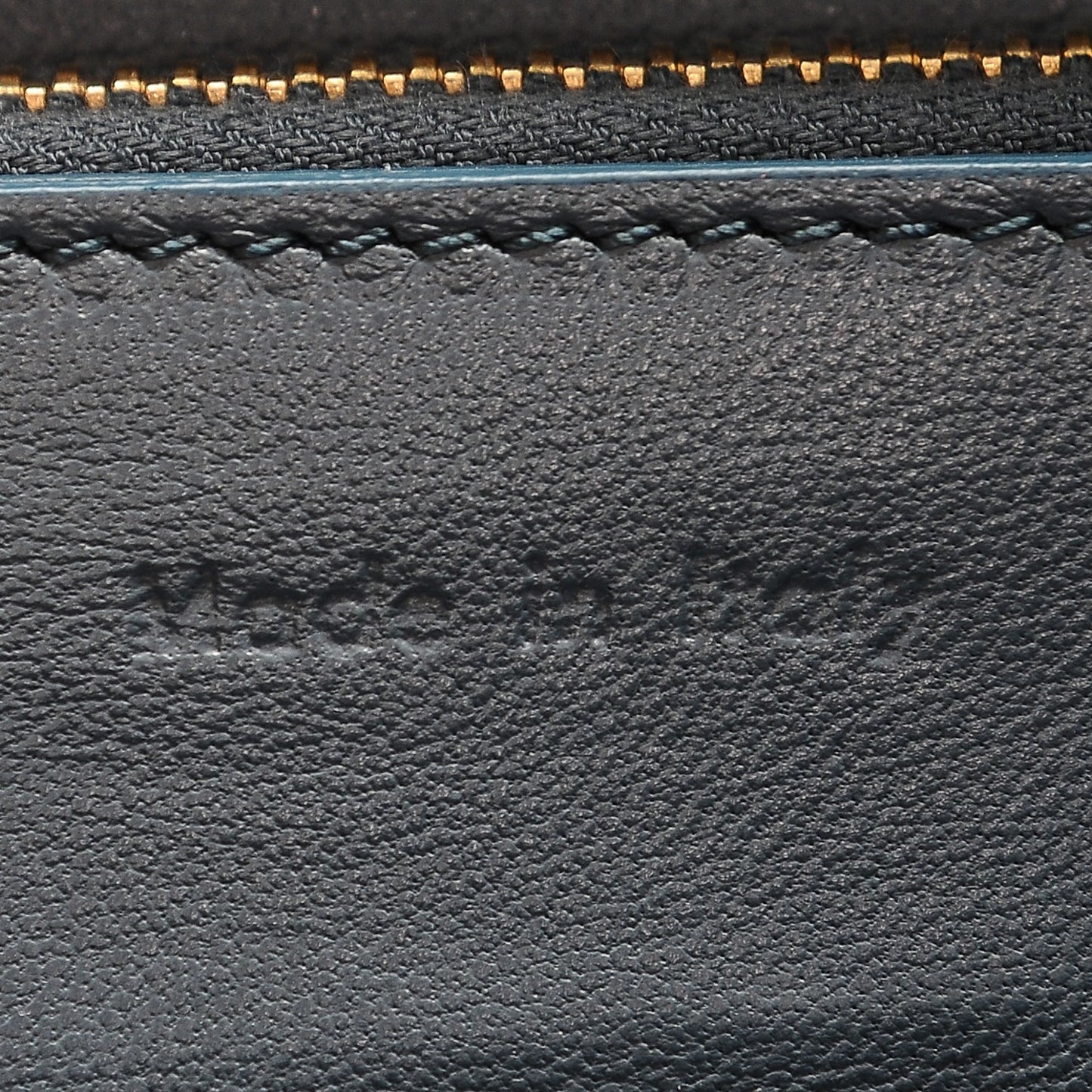 Box Calfskin Medium Classic Box Flap Bag