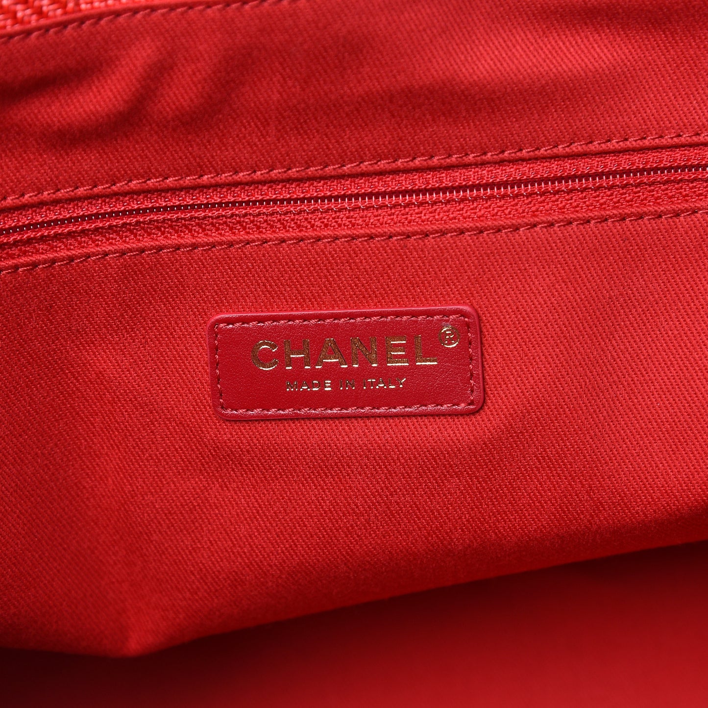 Straw Raffia Calfskin Striped Large Deauville Tote Red