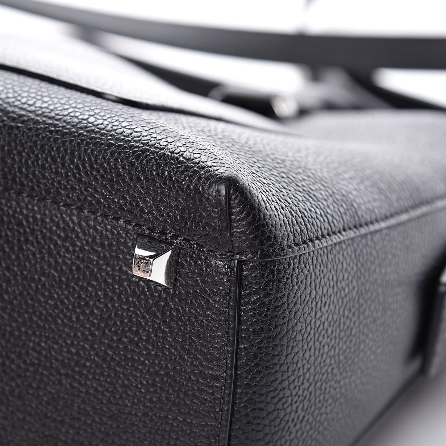 Grained Calfskin Medium Ella Boston Black