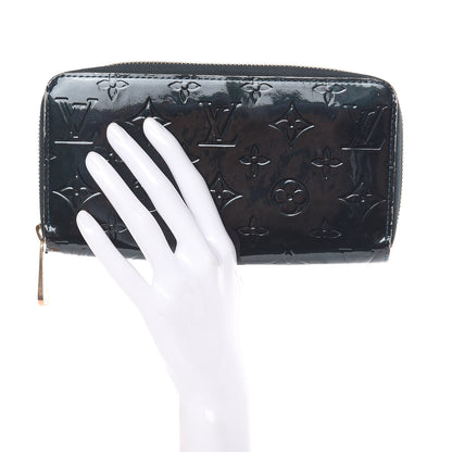 Louis Vuitton Vernis Zippy Wallet Blue Nuit 2 of 13
