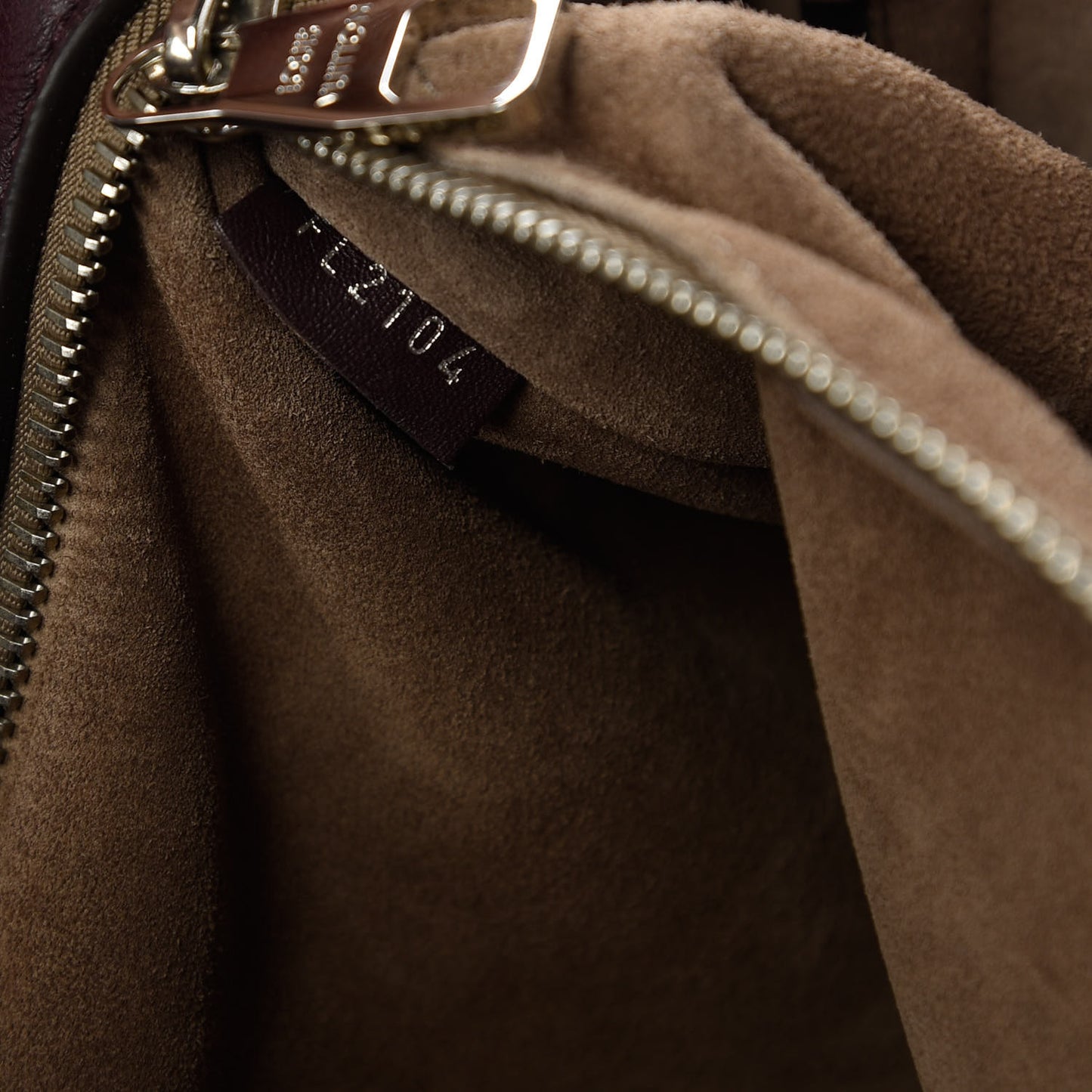 Veau Cachemire Tote W PM Quetsche