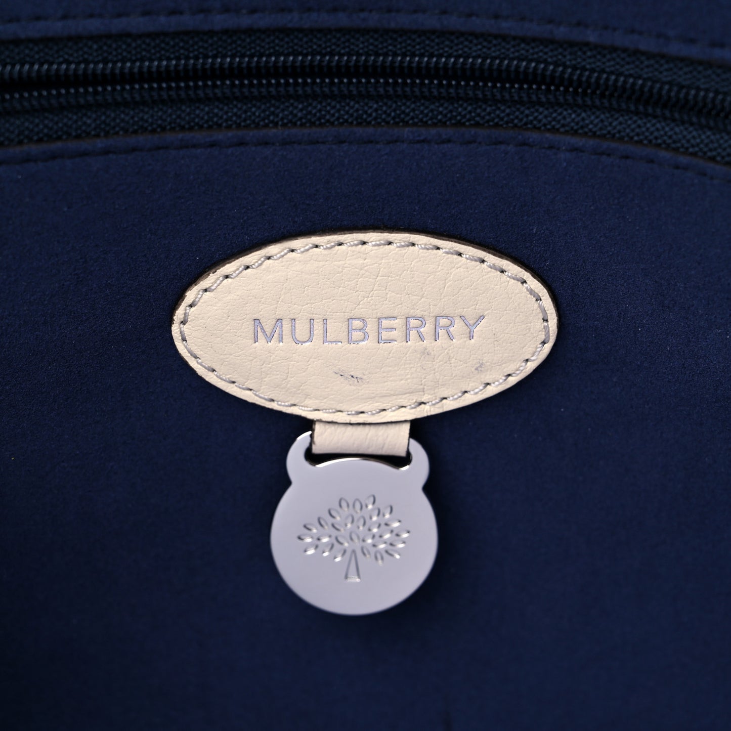 Small Classic Grain Calfskin Medium Lily Flap