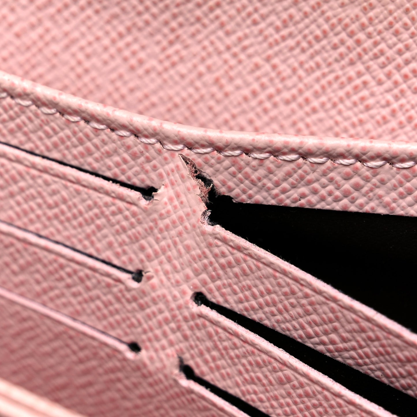 Monogram Pompon Zippy Wallet Rose Ballerine