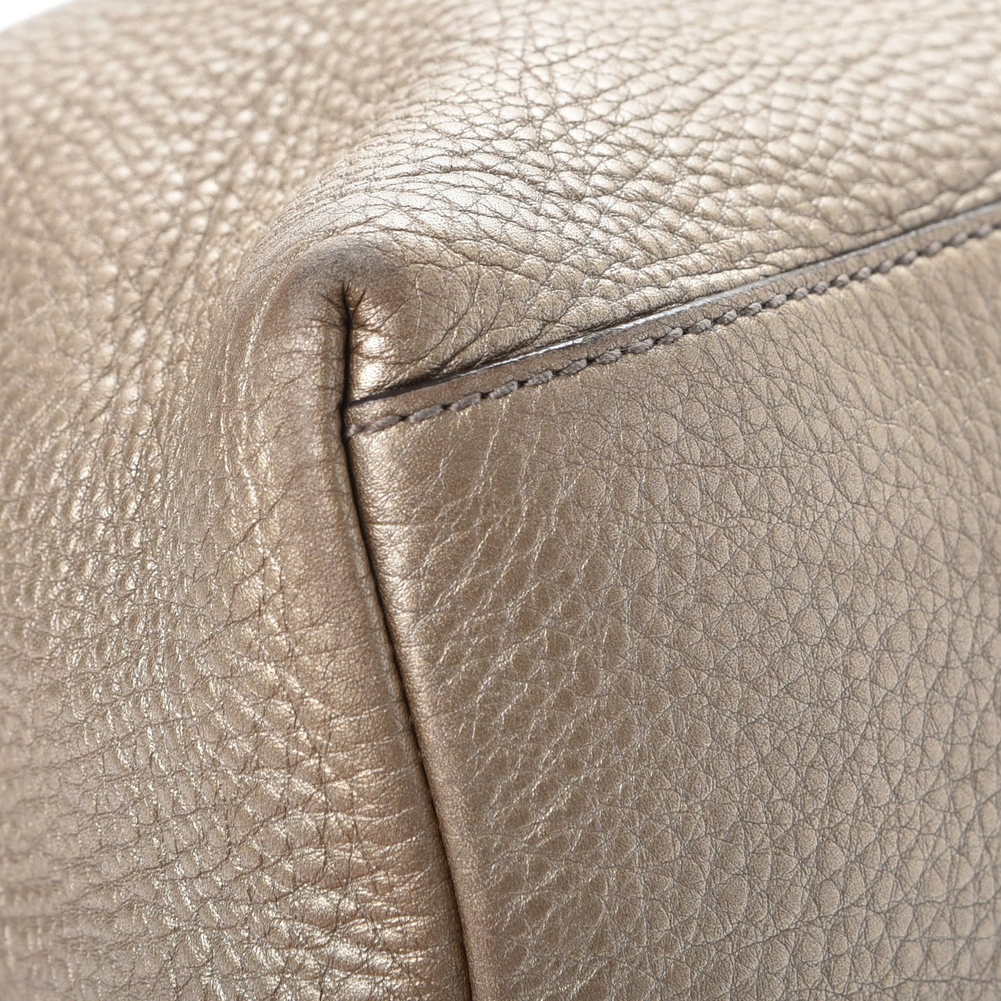 Metallic Pebbled Calfskin Medium Soho Chain Shoulder Bag Golden Beige