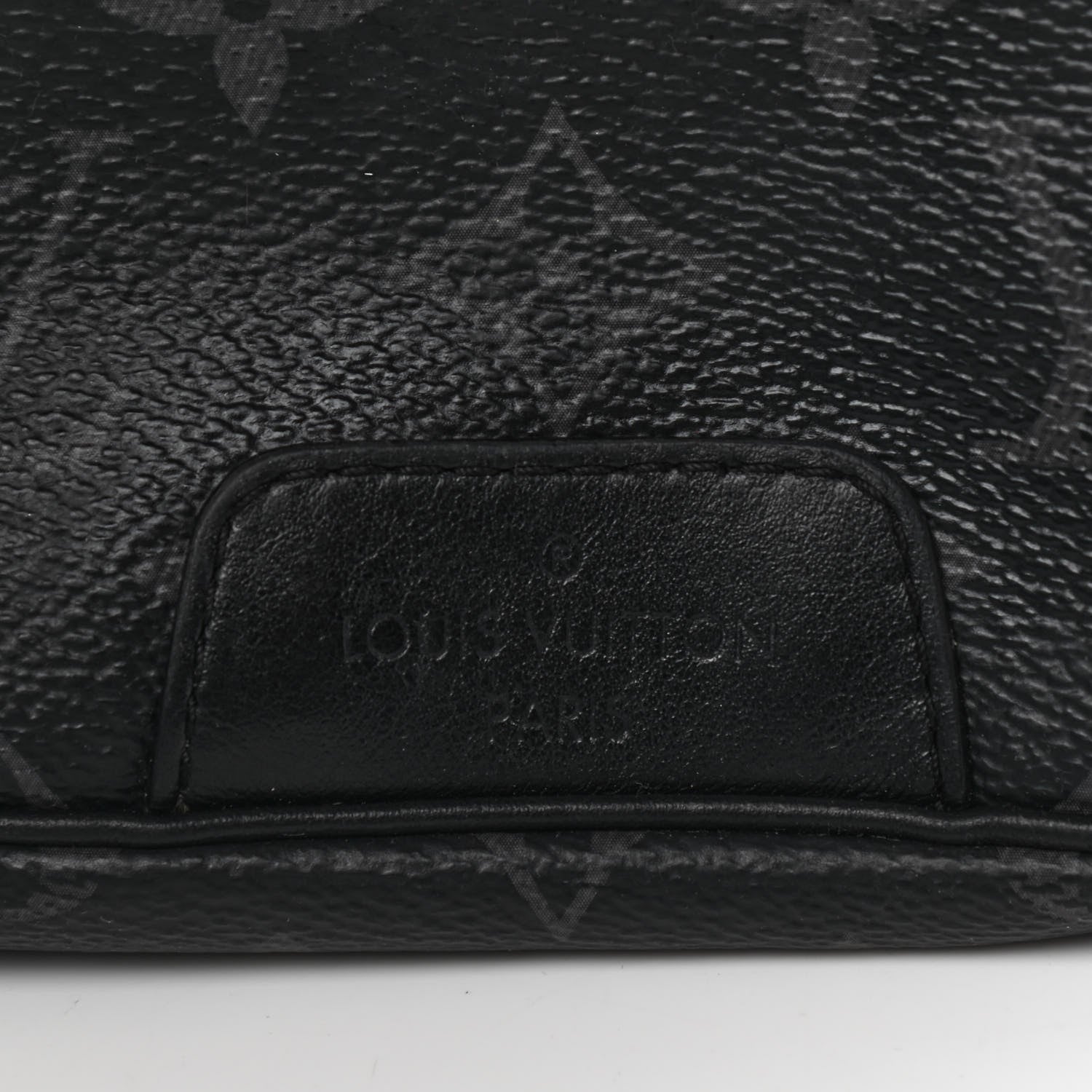 Louis Vuitton Monogram Eclipse Discovery Bumbag 7 of 9