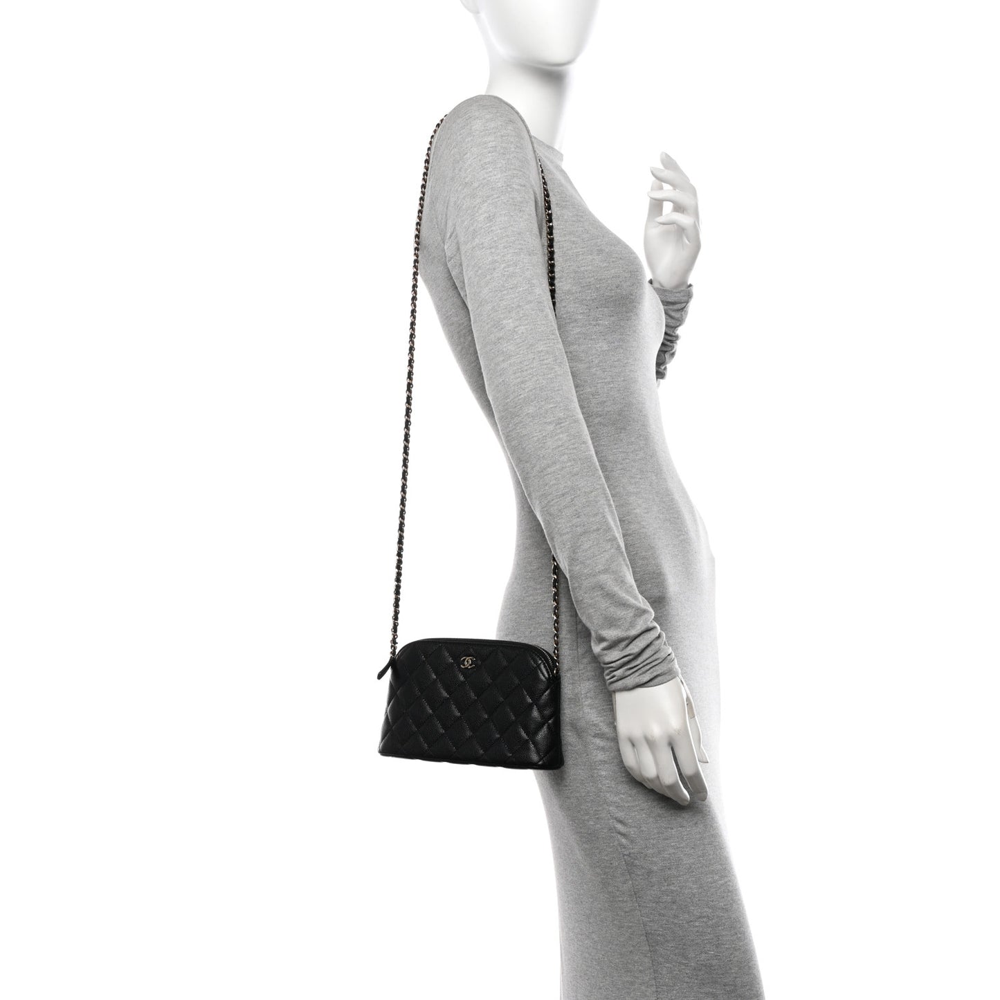 Caviar Quilted Classic Clutch With Chain Black