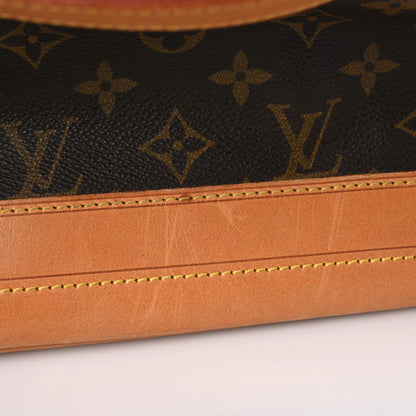Louis Vuitton Monogram Noe 21 of 26