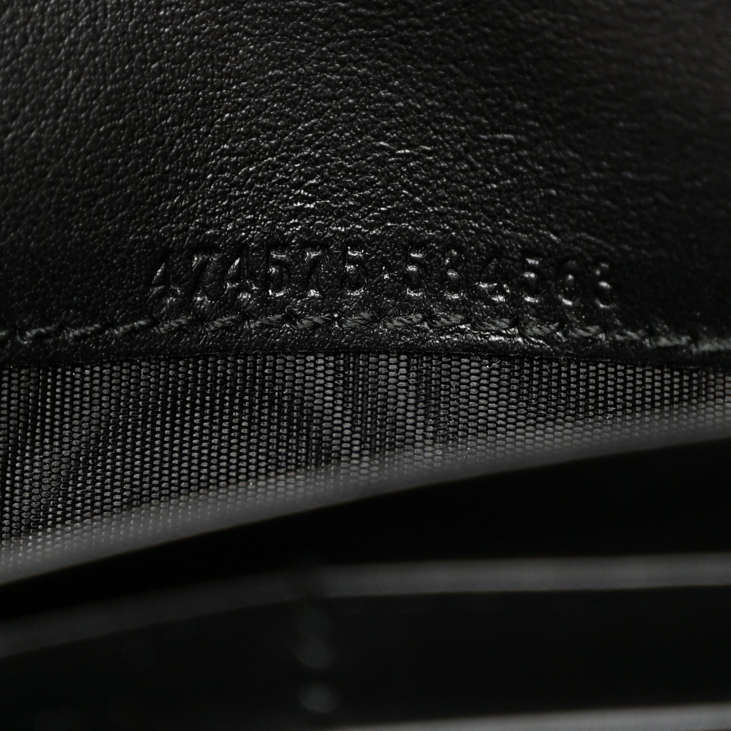 Calfskin Matelasse GG Marmont Chain Wallet Black