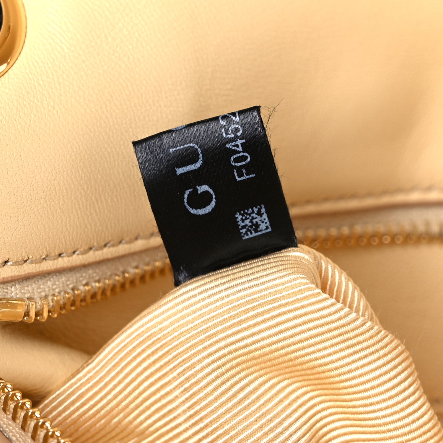 Gucci Lambskin Matelasse Medium GG Marmont Shoulder Bag Light Yellow 7 of 11