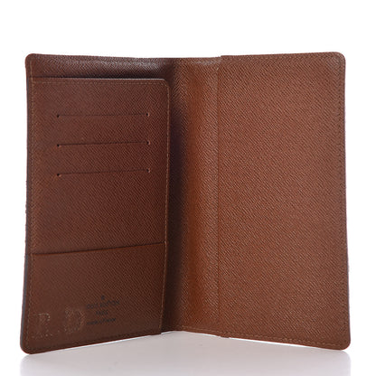 Louis Vuitton Monogram Passport Cover 5 of 8