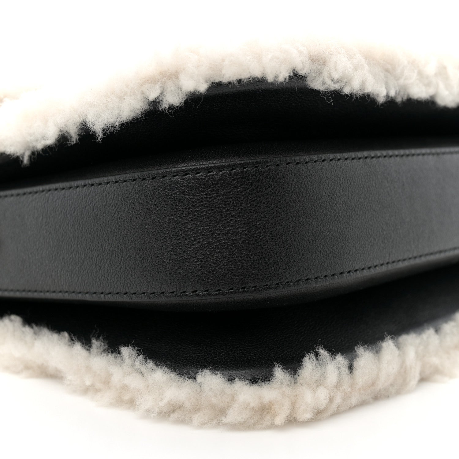 Gucci Sakai Be Green Calfskin Shearling Horsebit 1955 Shoulder Bag Black 9 of 11