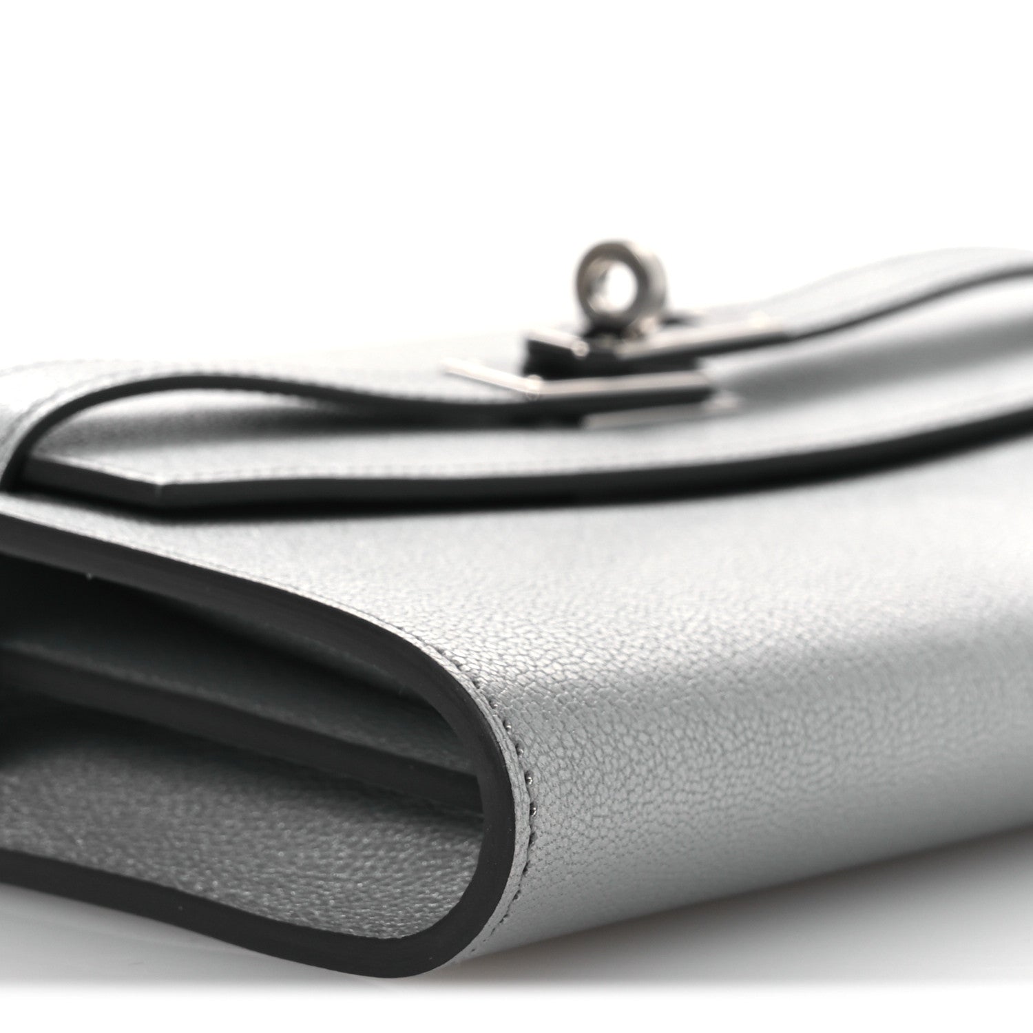 Hermes Metallic Chevre Chamkilight Kelly Wallet To Go Argent 9 of 13