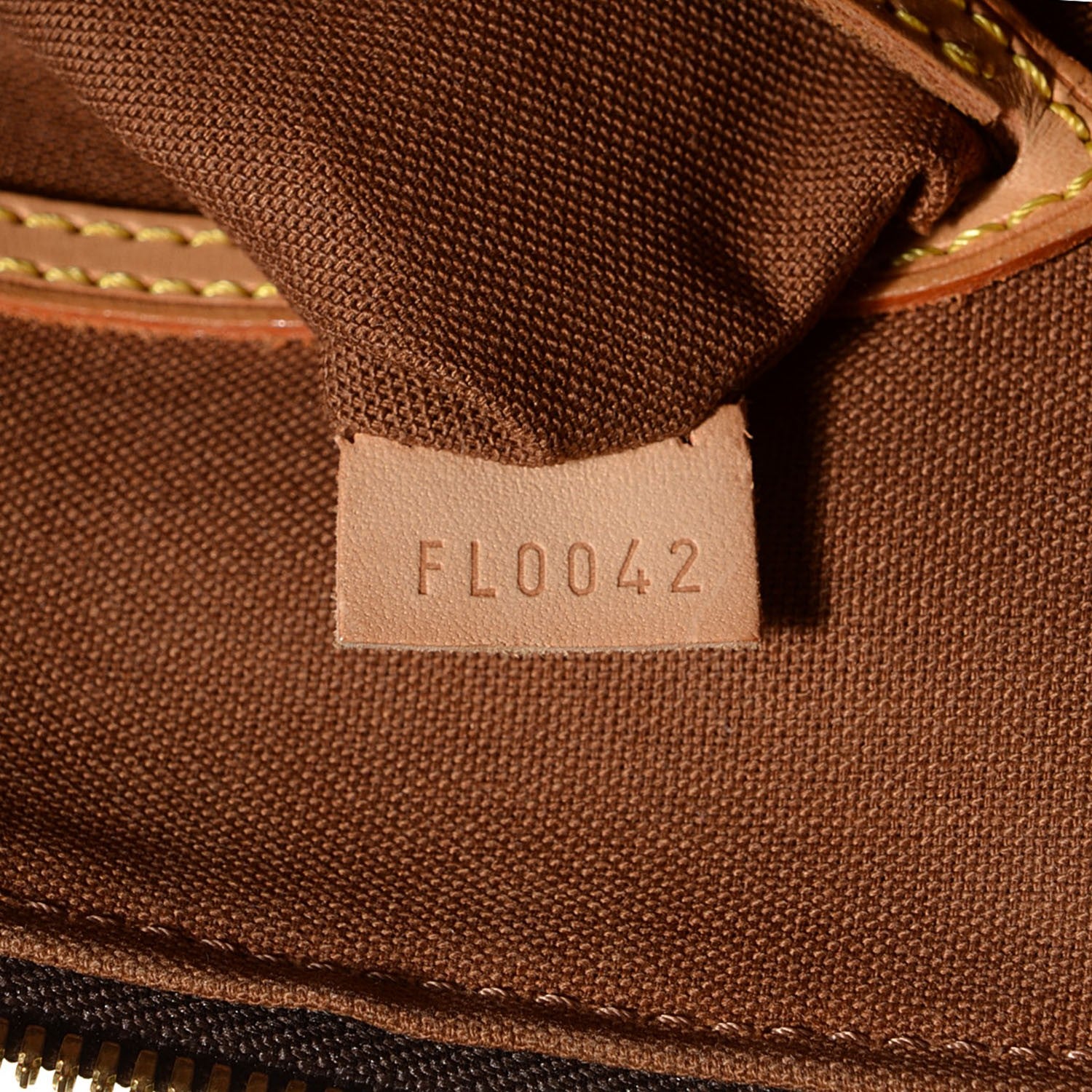 Louis Vuitton Monogram Alma PM 7 of 7