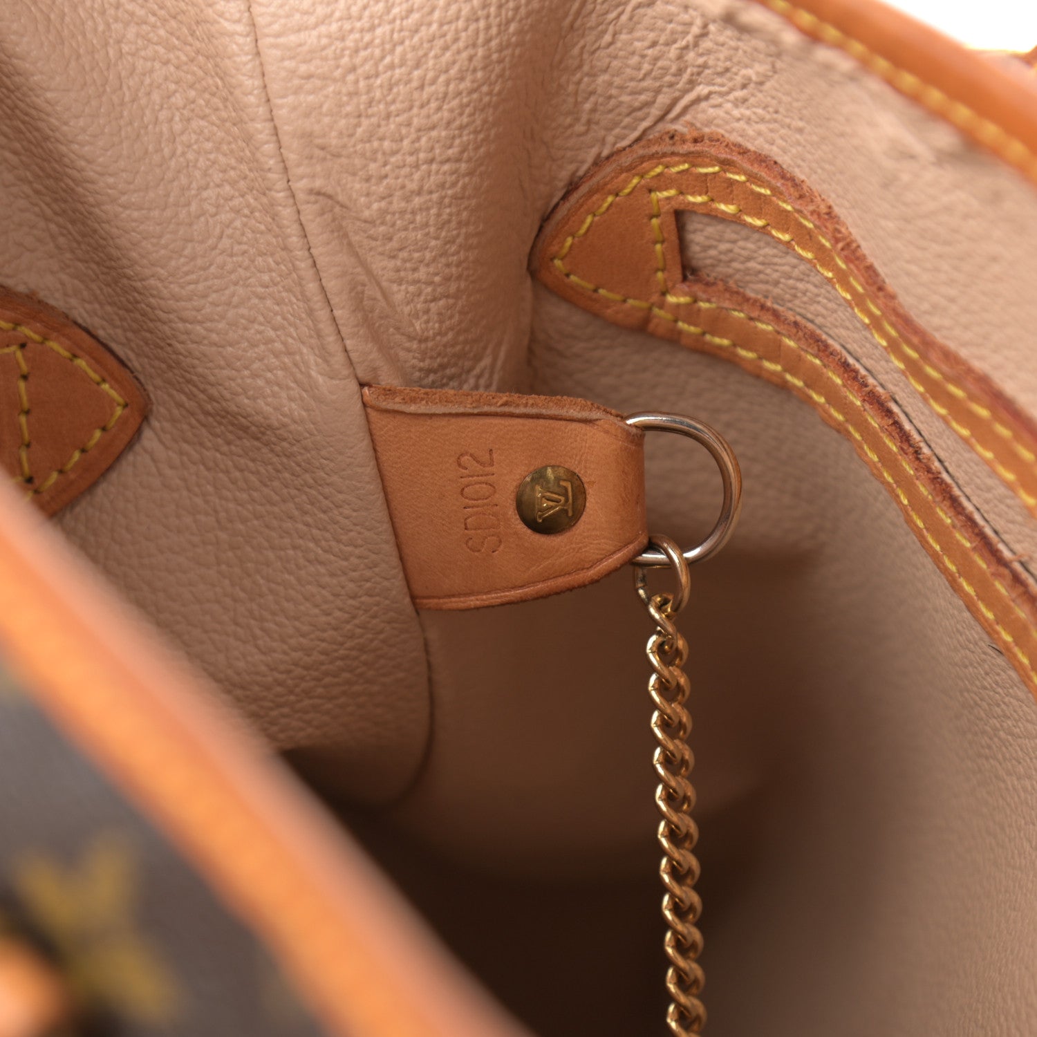 Louis Vuitton Monogram Petit Bucket 23 7 of 12